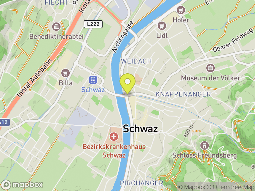 Alpenvereinshaus Schwaz / Boulderwand (ÖAV)