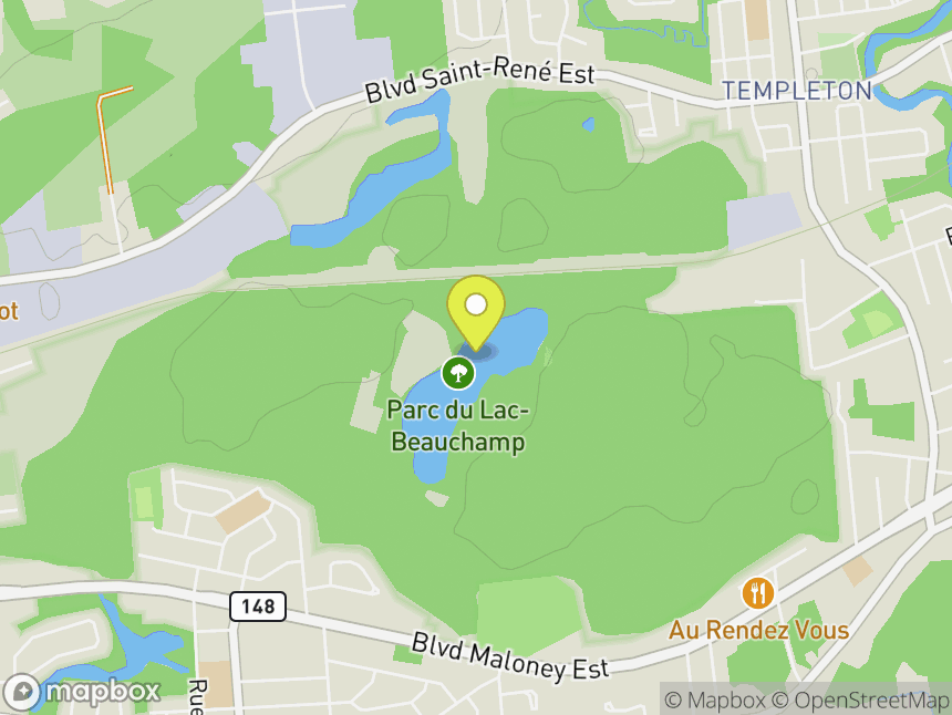 Lac Beauchamp Park  Boulders