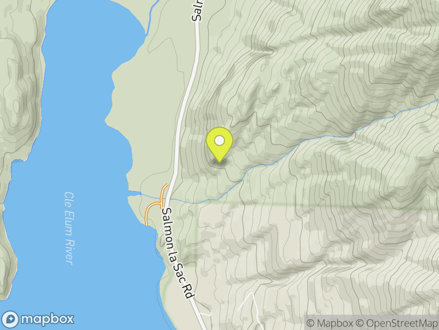 Cle Elum Lake Cliffs