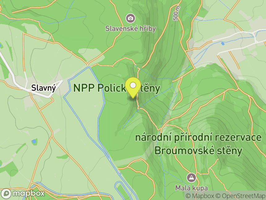 Třešňová stěna