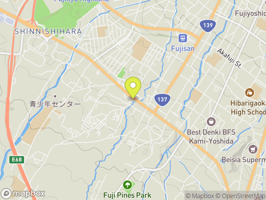 ピラニア 富士吉田店